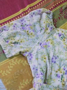 Max Peplum Top ( Middle Button Missing)