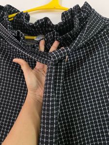 Checkered High-Waisted Pants