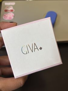 Elegant Anushka Sharma Earrings