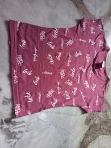 Love Print Tee - Casual &amp; Comfy