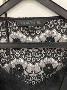 🖤Elite Noir Alert!River Island Draped Lace Top✨