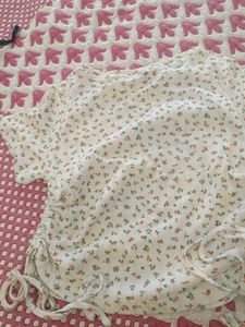 Floral Print T-shirt