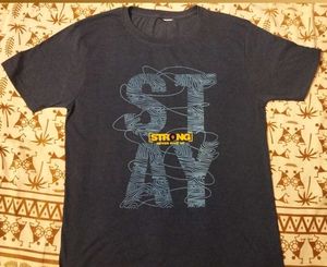 Stay Strong Graphic Tee
