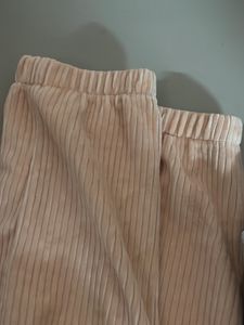 H &amp; M Velour Joggers Beige ❤️