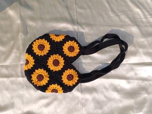Crochet sling bag ✨
