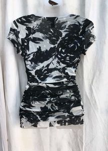 I. Floral Print V-Neck Top