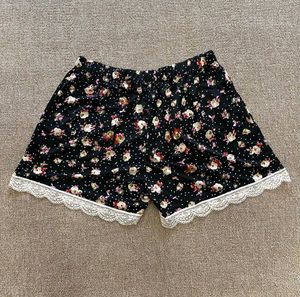 Hot Floral Nikkar