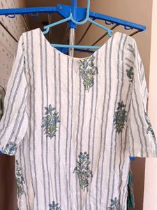 Striped Floral Print Tunic
