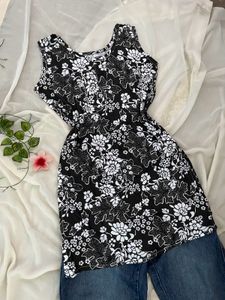 🌸 Black Kurti 🌸