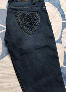 Denim Jeans with Embroidered Pockets