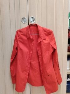 RED SHIRT