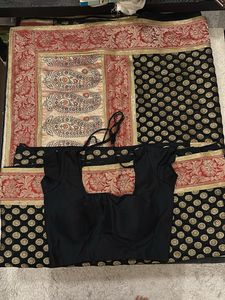 Elegant Banarasi Saree With Blouse