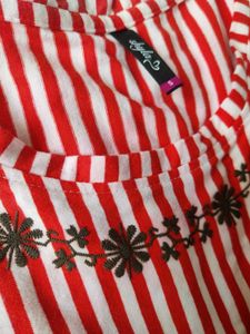 STRIPED FLORAL TSHIRT FOR WOMEN