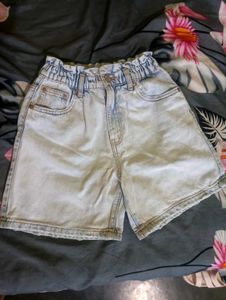 Zara Short