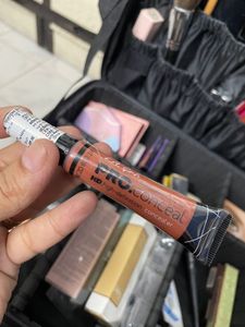LA Girl Foundation