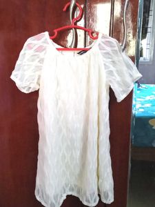 White Sheer Sleeves top for 6-8yrs