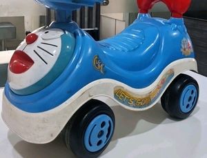 Doremon Car