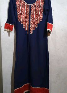 Embroidered Tunic Top