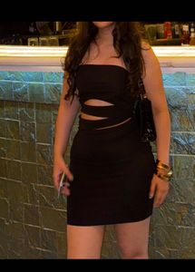 Chic Black Halter Top