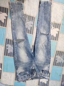Ripped Jeans