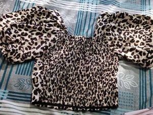 Leopard Print Crop Top