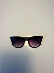 H&amp;M Tinted UV Protective Black Sunglasses