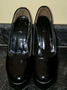 Leather Look Heel Pumps