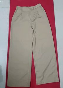 H&M Straight Fit Trousers