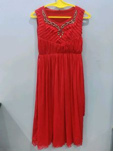 Red Sleeveless Maxi Dress