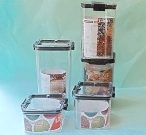 5 Piece Airtight Storage Containers