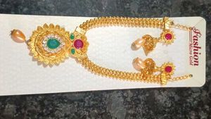 Gold Colour Kundan Jewellery Set