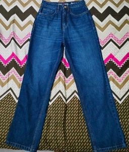 Brand New Straight Jeans👖