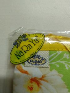 FLORAL PRINT COIN POUCH