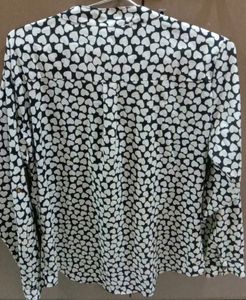 White And Black Hearts Top Full Sleeves Shirt