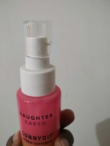 Daughter Earth Hybrid Sunscreen 50+++