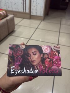 Eyeshadow Palette