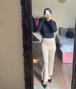 Nude Pant