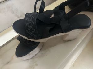 Black Platform Sandals