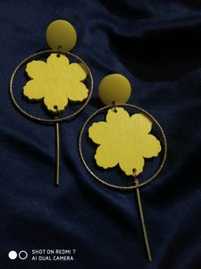 Yellow 💛 Wooden Earring