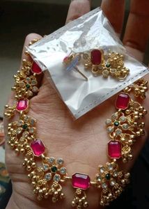 Traditional Gold-Plated Necklace Set