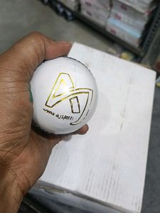 Boll Leather (White Leathe