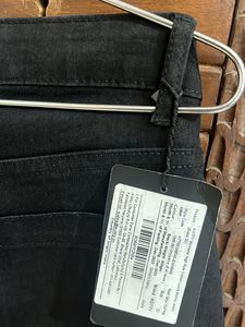 Kotty Black Straight Fit Jeans
