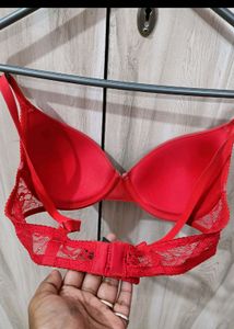 Combo of 2 Zivame Padded lace bra (Red and Light Blue)