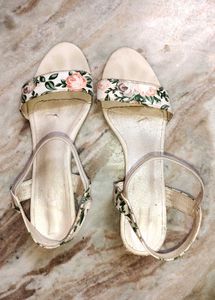 Floral Print Heeled Sandals Size - 8