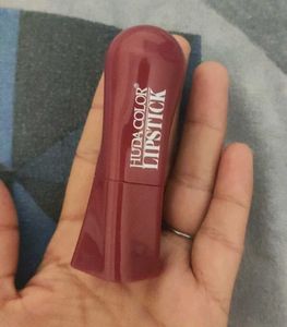 Huda Color Lipstick