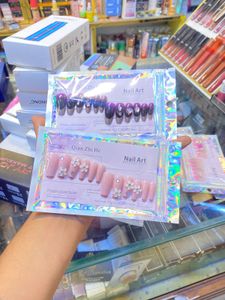 Nail Art Press Ons