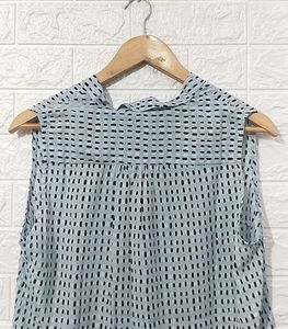 Women Light Blue Sleeveless Wrap | Bust 36| Length