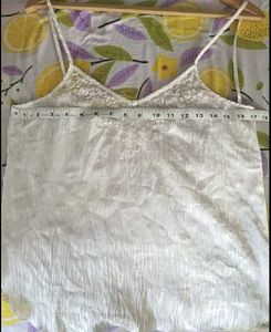 Beautiful Top With Lace And Plaid Short