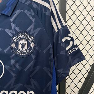 New - Manchester United Jersey