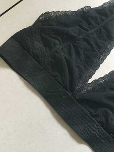 L Black Lace Bralette(zenana)